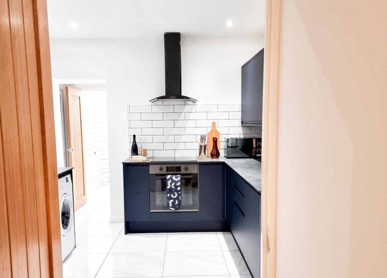 Spacious 3-Bed Near The City Centre Swansea Extérieur photo