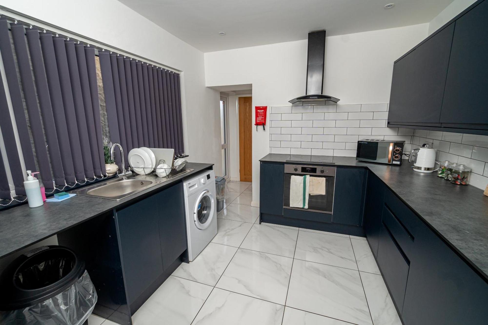 Spacious 3-Bed Near The City Centre Swansea Extérieur photo